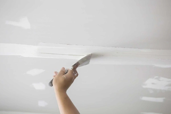 DE Painting's other services